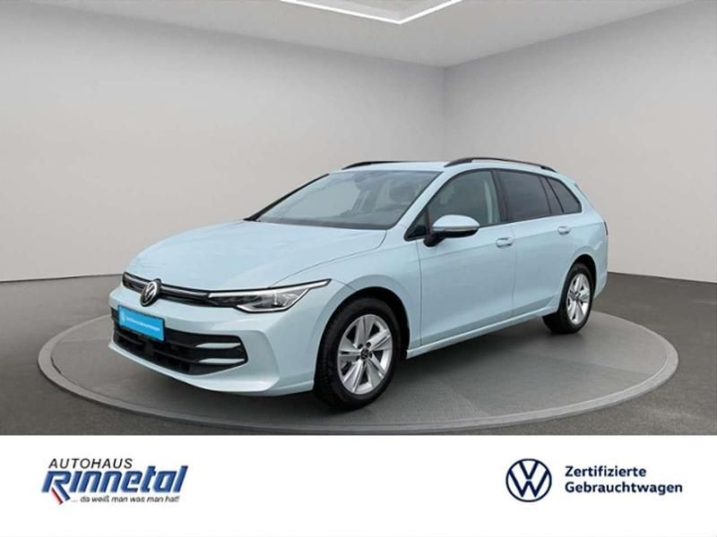 Blau Gebraucht 2024 VW Golf VIII Life Kombi | 28.739 € (Teuer) - Bild 1/4
