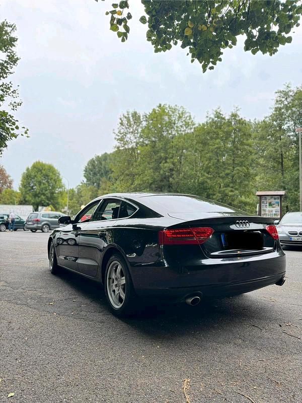 Schwarz Gebraucht 2009 Audi A5 Sportback Limousine | 6.450 € (Fairer Preis) - Bild 1/4