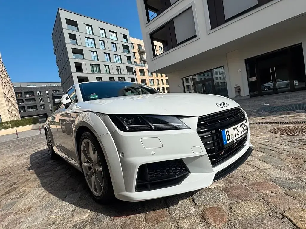 Gebraucht Audi TT Sport 230 PS (169 kW) 2017 Weiß Coupé