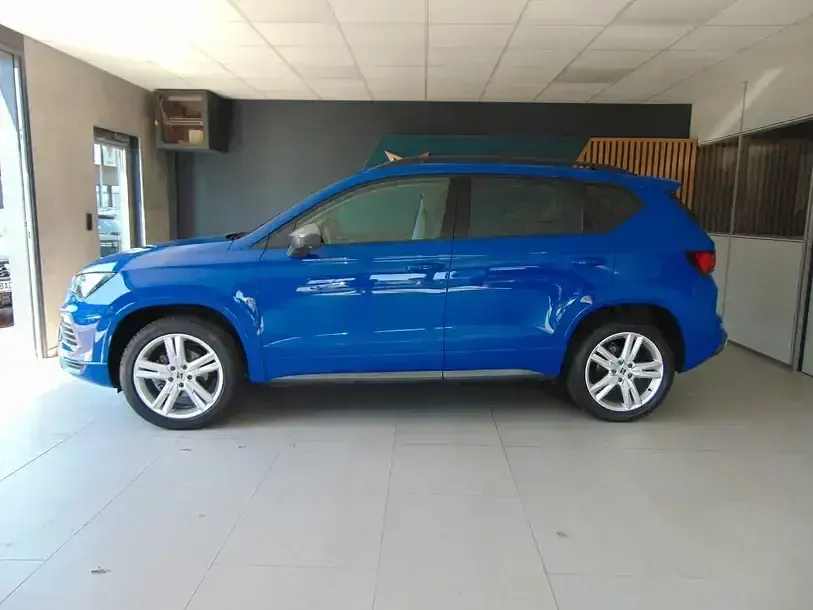 Używany Seat Ateca FR 228 KM (167 kW) 2022 Szary SUV
