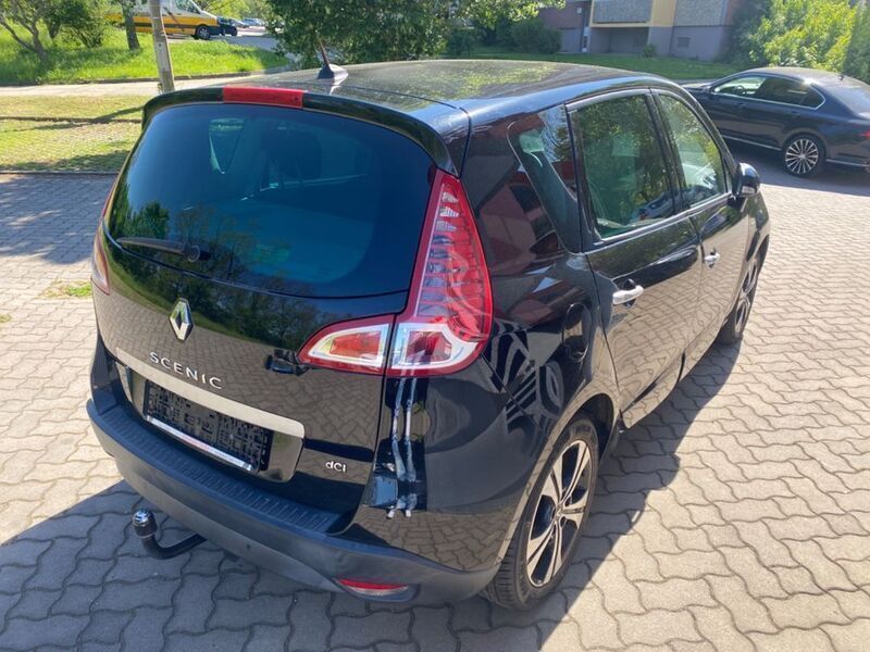 Gebraucht Renault Scénic III Bose Edition 131 PS (96 kW) 2011 Schwarz Van / Kleinbus