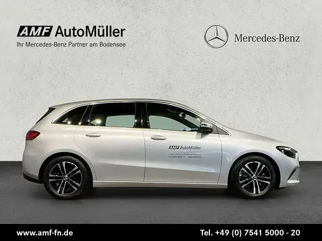 Gebraucht Mercedes B180 Progressive 116 PS (85 kW) 2023 Iridiumsilber Kleinwagen