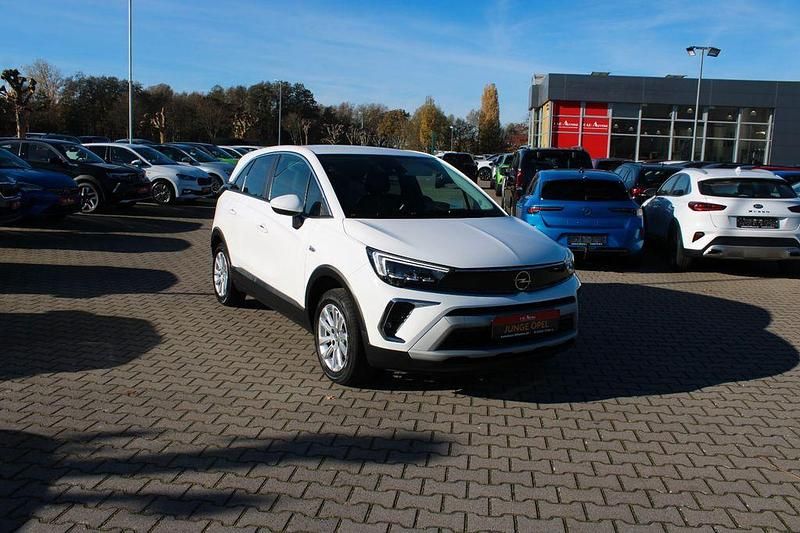 Weiß Gebraucht 2021 Opel Crossland Elegance SUV | 14.530 € (Etwas zu teuer) - Bild 1/4