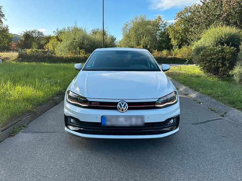 Weiß Gebraucht 2018 VW Polo GTI Kleinwagen | 19.800 € (Etwas zu teuer) - Bild 1/4