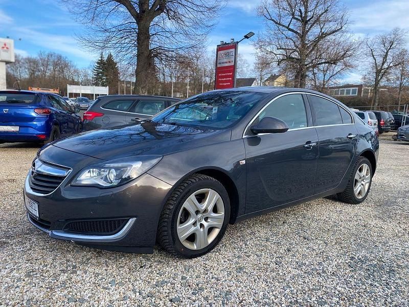 Gebraucht Opel Insignia Edition 170 PS (125 kW) 2016 Grau Limousine