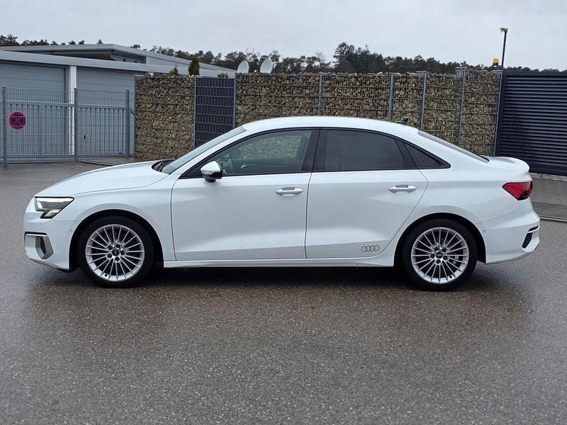 Gebraucht Audi A3 Ambiente 150 PS (110 kW) 2020 Ibisweiß Limousine