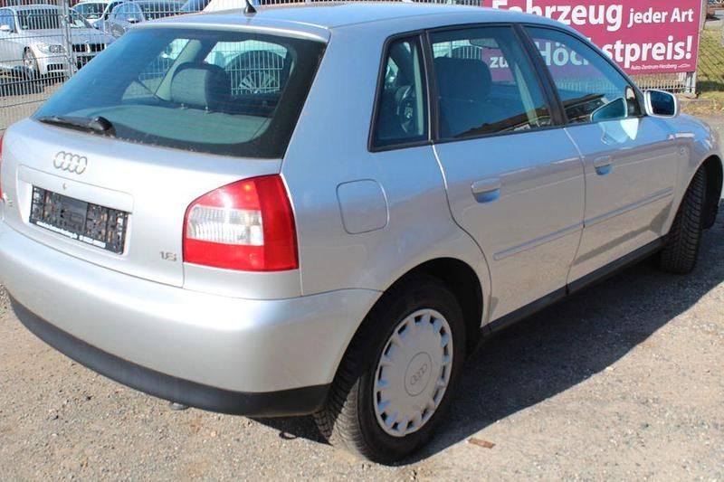 Gebraucht Audi A3 Ambition 102 PS (75 kW) 2001 Silber Limousine