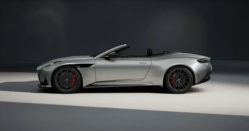Occasion Aston Martin DB12 680 ch (500 kW) 2026 Argent Cabriolet