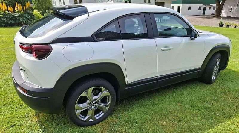 Gebraucht Mazda MX30 106 kW (145 PS) 2021 Weiß SUV