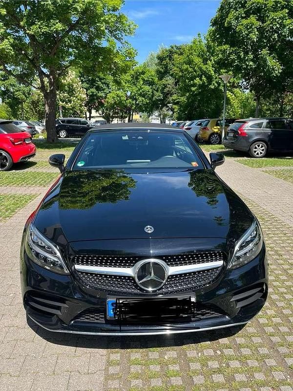 Schwarz Gebraucht 2022 Mercedes C180 Cabrio | 36.950 € (Fairer Preis) - Bild 1/4