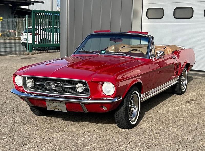 Gebraucht Ford Mustang 190 PS (139 kW) 1967 Rot Cabrio