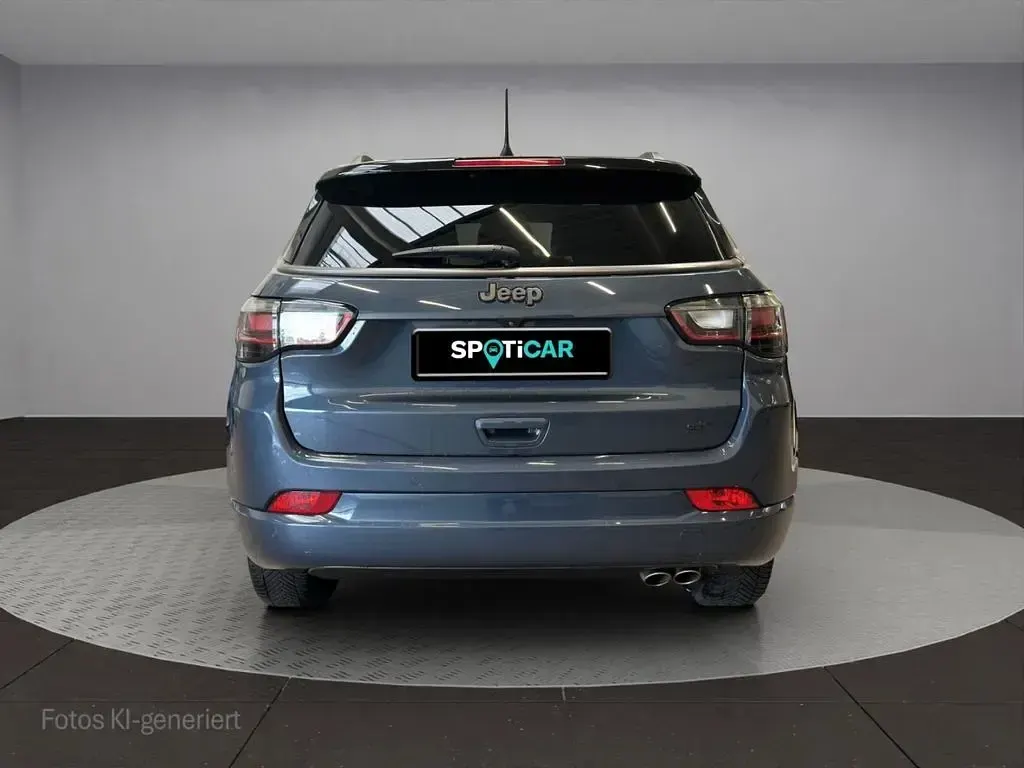 Gebraucht Jeep Compass 150 PS (110 kW) 2022 Blau SUV