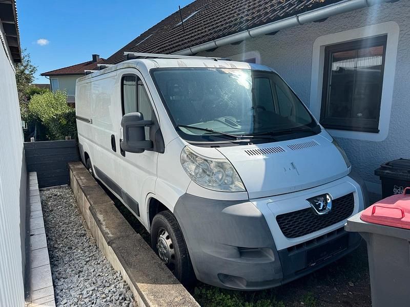 Weiß Gebraucht 2010 Peugeot Boxer Van | 6.700 € (Fairer Preis) - Bild 1/4