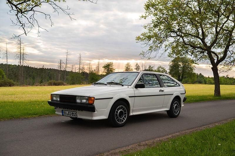 Weiß Gebraucht 1989 VW Scirocco GTX Coupé | 8.500 € - Bild 1/4