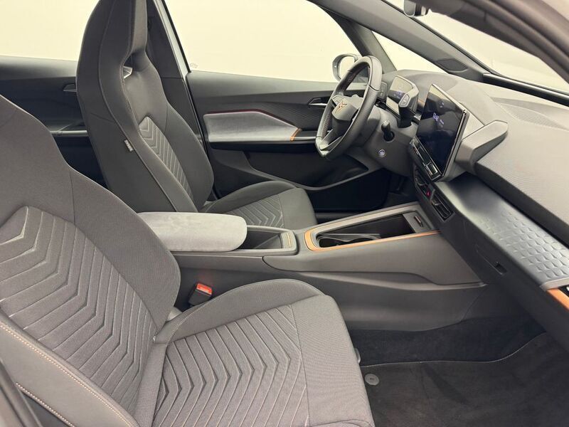 Gebraucht Cupra Born 150 kW (204 PS) 2022 Weiß Kleinwagen