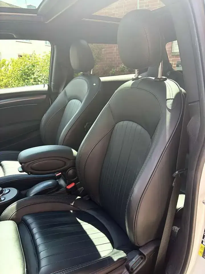 Gebraucht Mini Cooper SE 135 kW (184 PS) 2022 Grau Kleinwagen