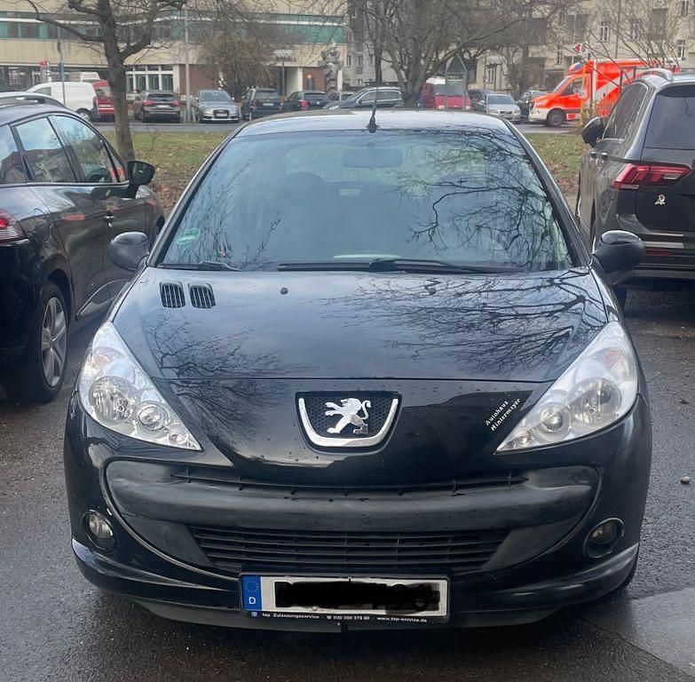 Schwarz Gebraucht 2011 Peugeot 206+ Urban Move Kleinwagen | 2.150 € (Fairer Preis) - Bild 1/4