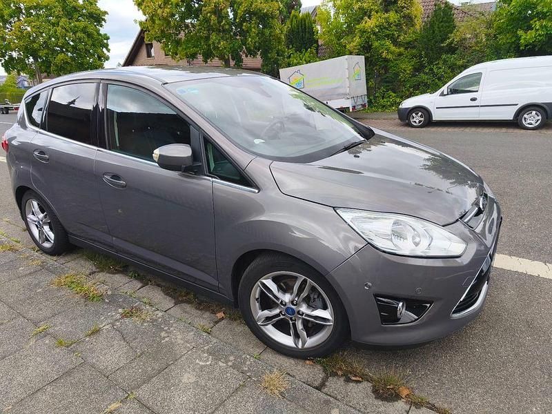 Grau Gebraucht 2015 Ford C-MAX Titanium Van / Kleinbus | 7.000 € (Guter Preis) - Bild 1/4