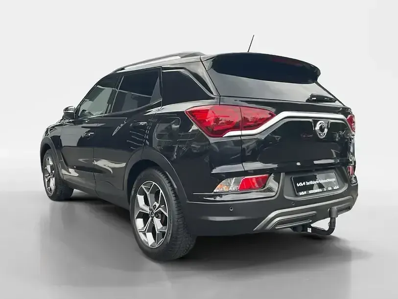Gebraucht SsangYong Korando Sapphire 136 PS (100 kW) 2019 Schwarz SUV