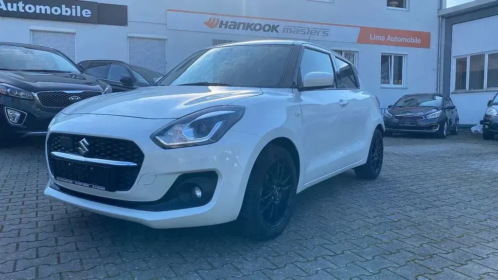 Gebraucht Suzuki Swift Comfort+ 83 PS (61 kW) 2024 Perlmut Kleinwagen