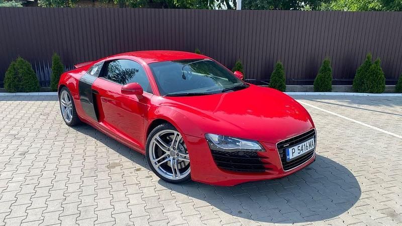 Rot Gebraucht 2007 Audi R8 Coupé Sport Coupé | 48.000 € (Teuer) - Bild 1/4