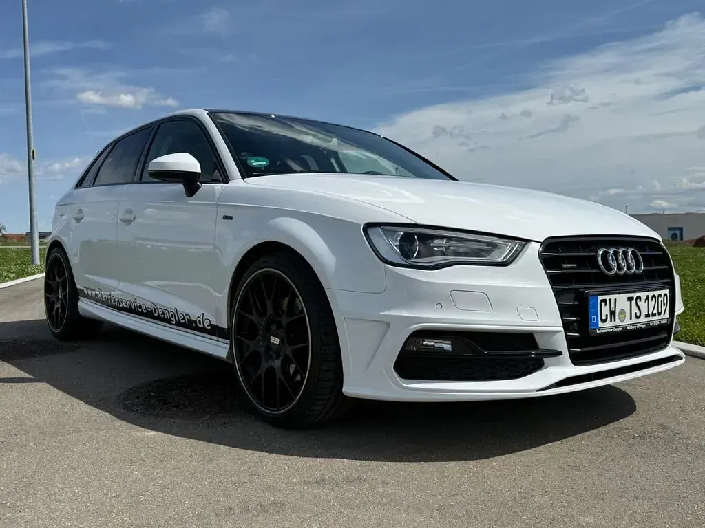 Gebraucht Audi A3 S-Line 179 PS (131 kW) 2015 Weiß Limousine