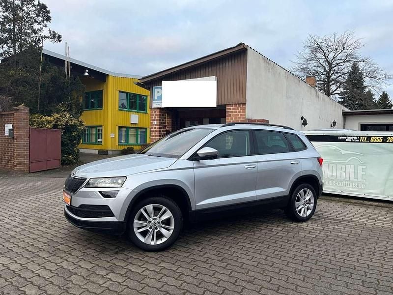 Gebraucht Skoda Karoq Ambition 150 PS (110 kW) 2021 Brilliantsilber metallic SUV