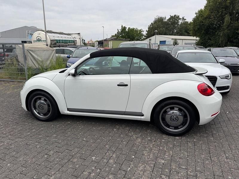 Usata VW Beetle 105 CV (77 kW) 2015 Bianco Utilitaria
