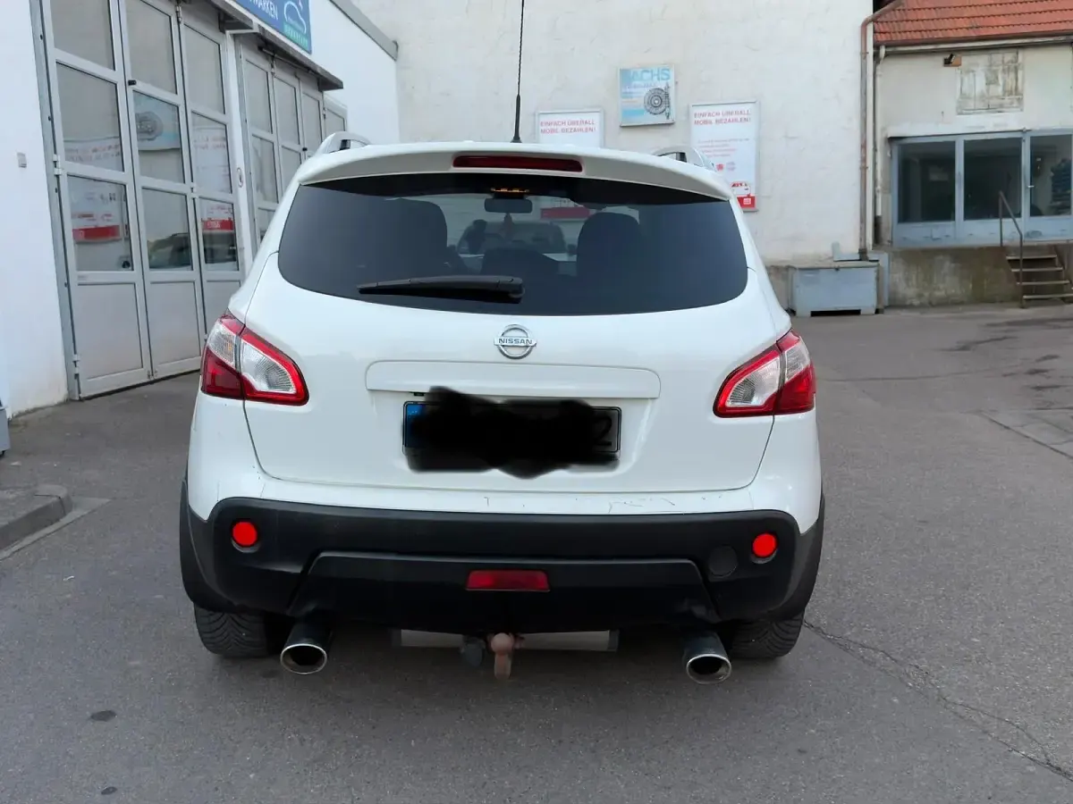 Gebraucht Nissan Qashqai I-Way 103 PS (75 kW) 2010 Weiß SUV
