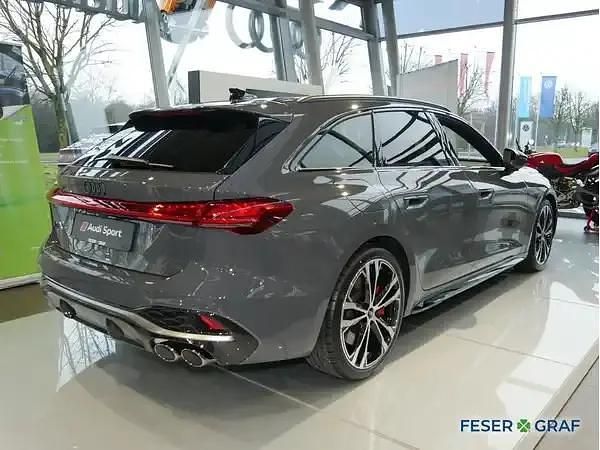 Neu Audi S5 Ambiente 367 PS (269 kW) 2026 Magnetgrau Kombi