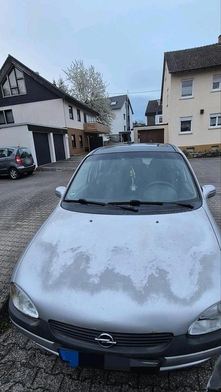 Gebraucht Opel Corsa Edition 90 PS (66 kW) 1999 Silber Kleinwagen