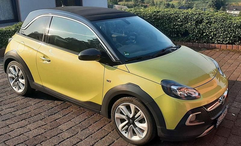 Grün Gebraucht 2015 Opel Adam Rocks Rocks S Kleinwagen | 6.300 € (Fairer Preis) - Bild 1/4