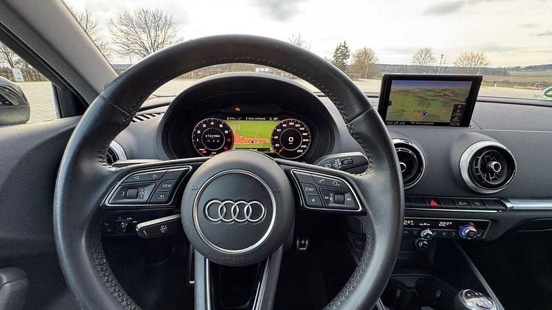 Gebraucht Audi A3 Comfort 150 PS (110 kW) 2018 Schwarz Limousine