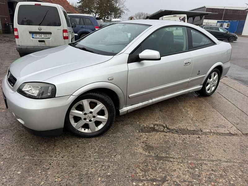 Gebraucht Opel Astra 200 PS (147 kW) 2002 Grau Coupé