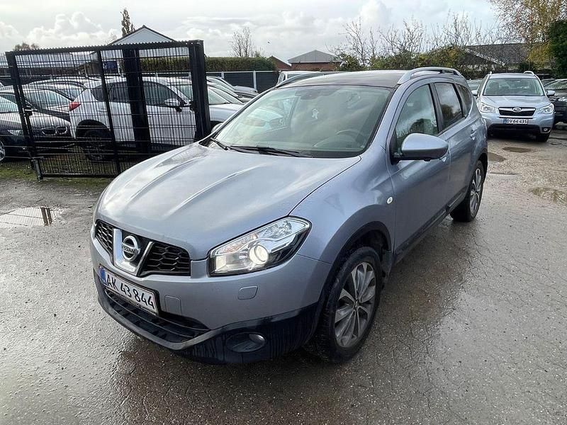 Blau Gebraucht 2014 Nissan Qashqai +2 SUV | 4.800 € (Superpreis) - Bild 1/4