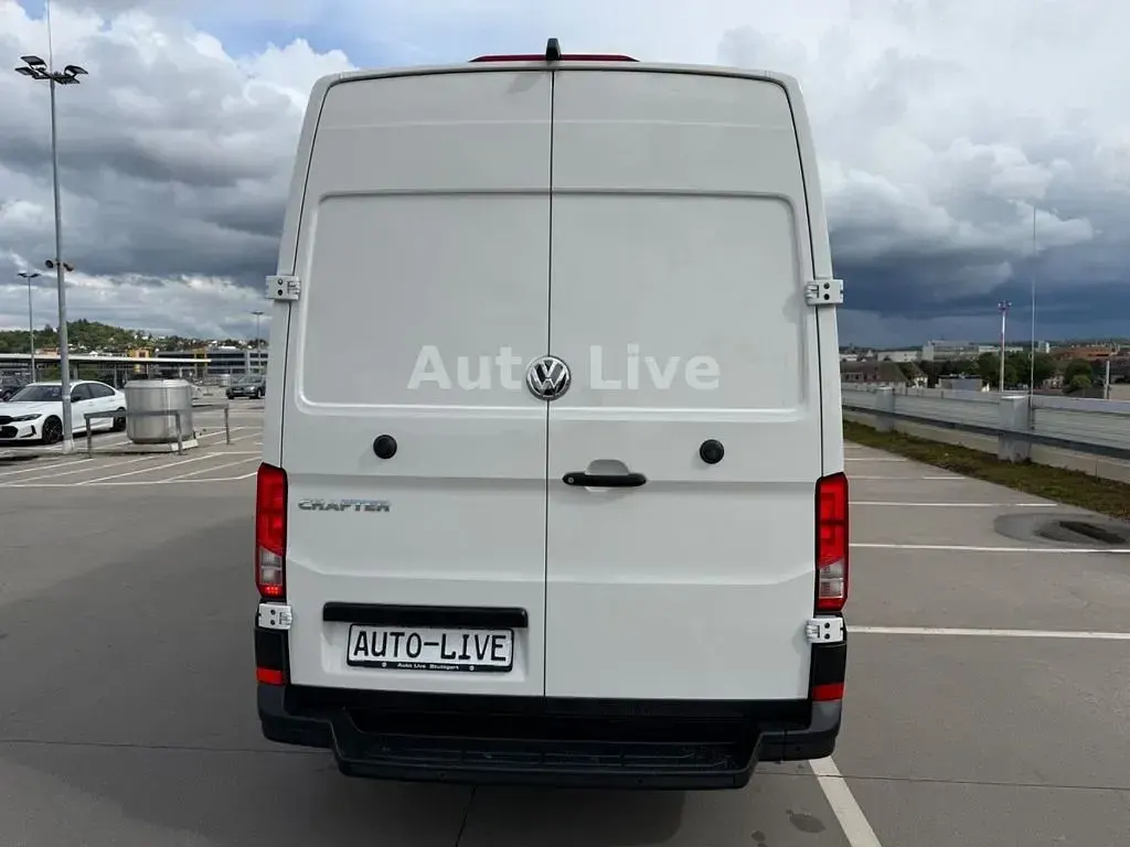 Gebraucht VW Crafter 140 PS (102 kW) 2023 Weiß Van