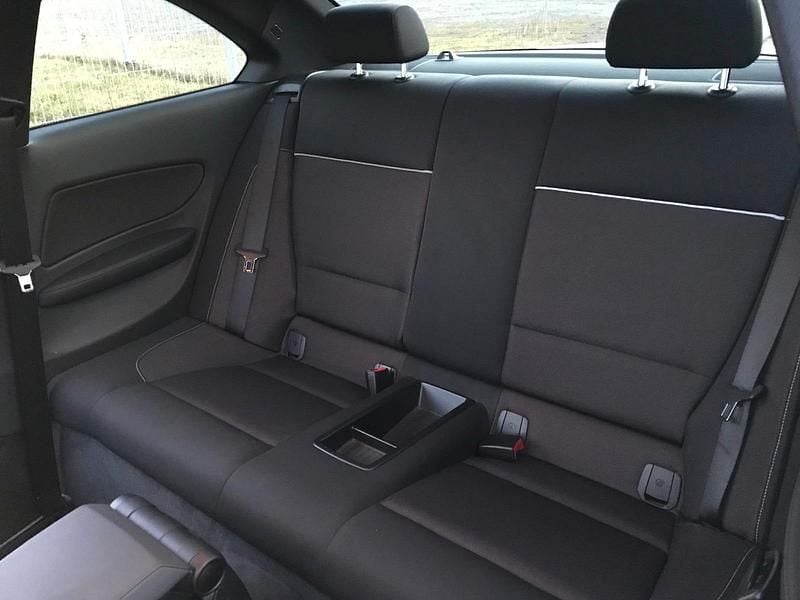 Gebraucht BMW 125 Coupé 218 PS (160 kW) 2010 Schwarz Coupé