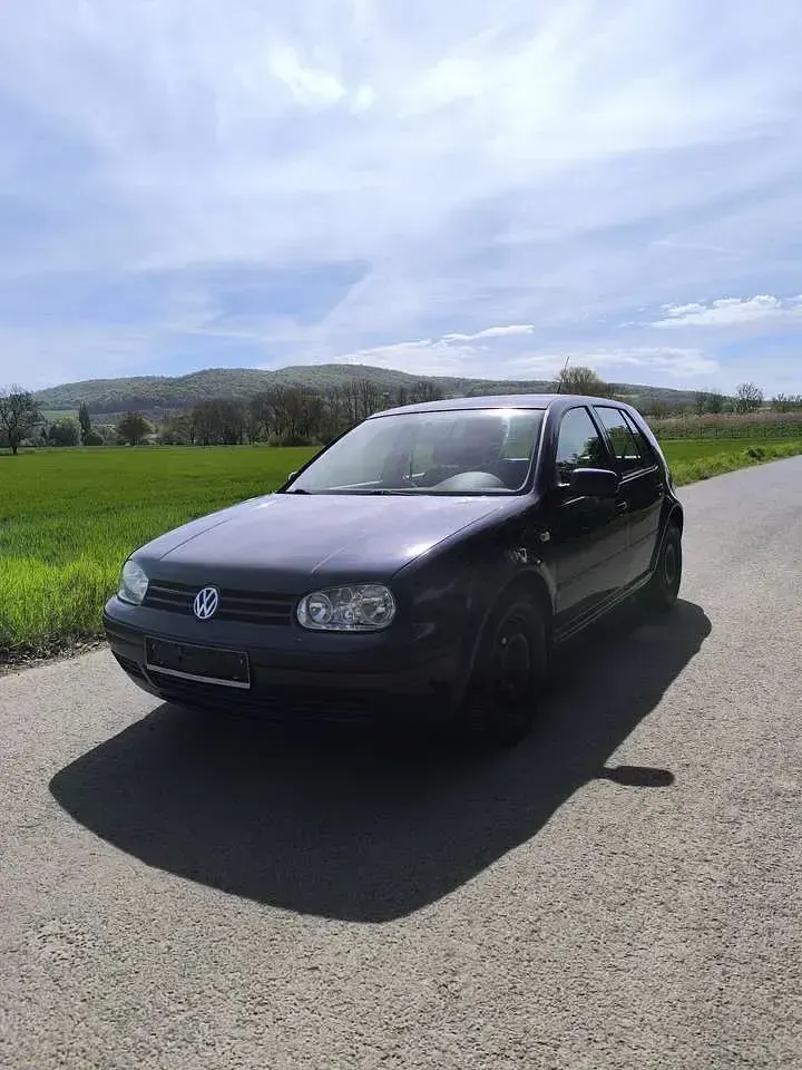 Gebraucht VW Golf III Comfortline 101 PS (74 kW) 1998 Blau Limousine