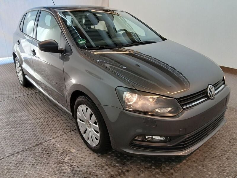 Gebraucht VW Polo Comfortline 90 PS (66 kW) 2017 Grau Limousine