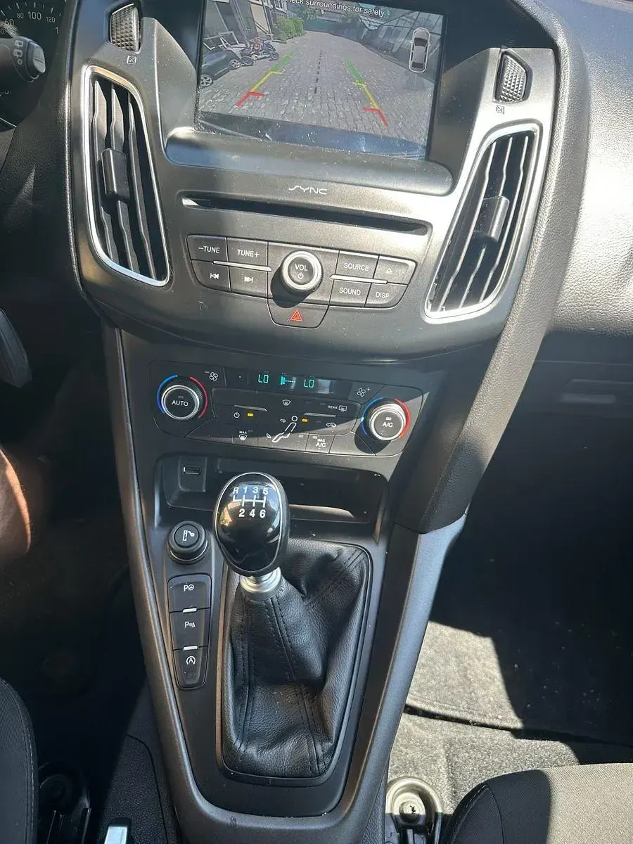 Usado Ford Focus Business Edition 125 CV (91 kW) 2018 Negro Berlina