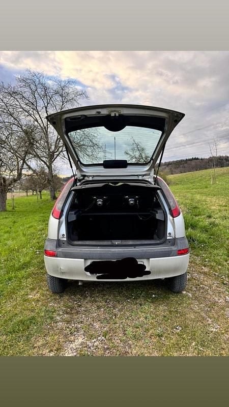 Occasion Opel Corsa 58 ch (42 kW) 2002 Gris Citadine