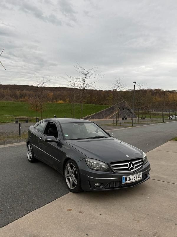 Grau Gebraucht 2009 Mercedes CLC180 Kleinwagen | 4.200 € (Guter Preis) - Bild 1/4