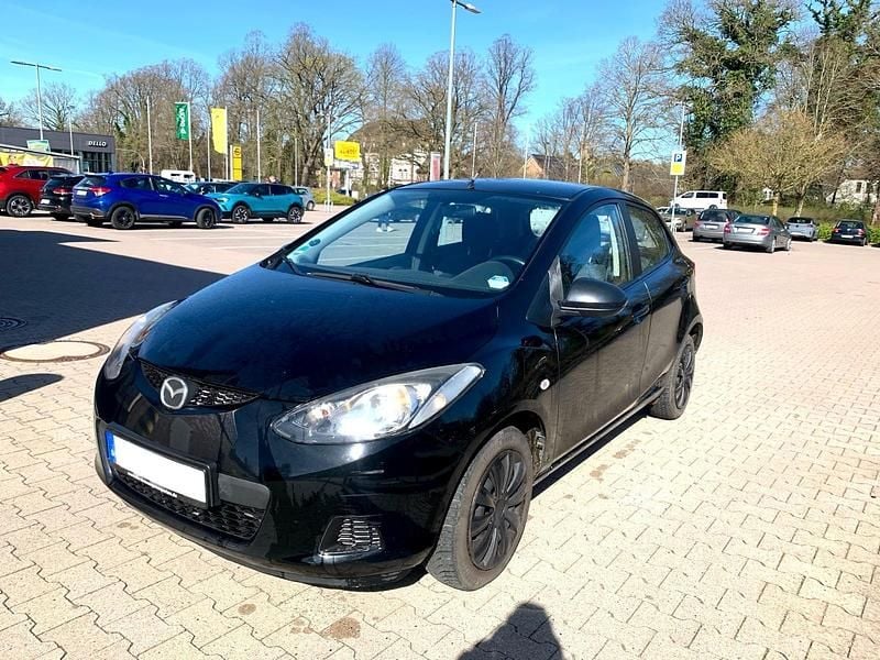 Second-hand Mazda 2 75 CP (55 kW) 2010 Negru Hatchback