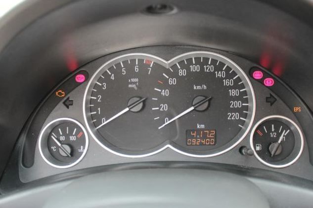 Gebraucht Opel Tigra Cosmo 90 PS (66 kW) 2005 Schwarz Cabrio