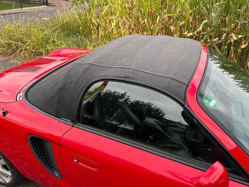 Gebraucht Toyota MR2 140 PS (102 kW) 2002 Rot Cabrio