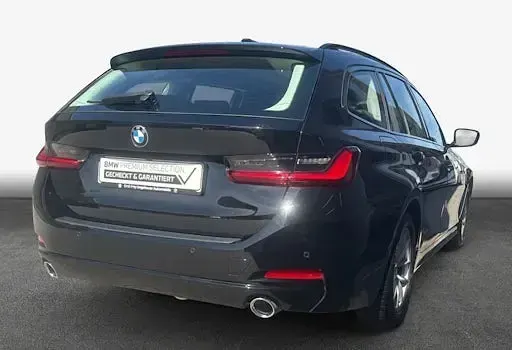 Gebraucht BMW 318 150 PS (110 kW) 2024 Schwarz Kombi
