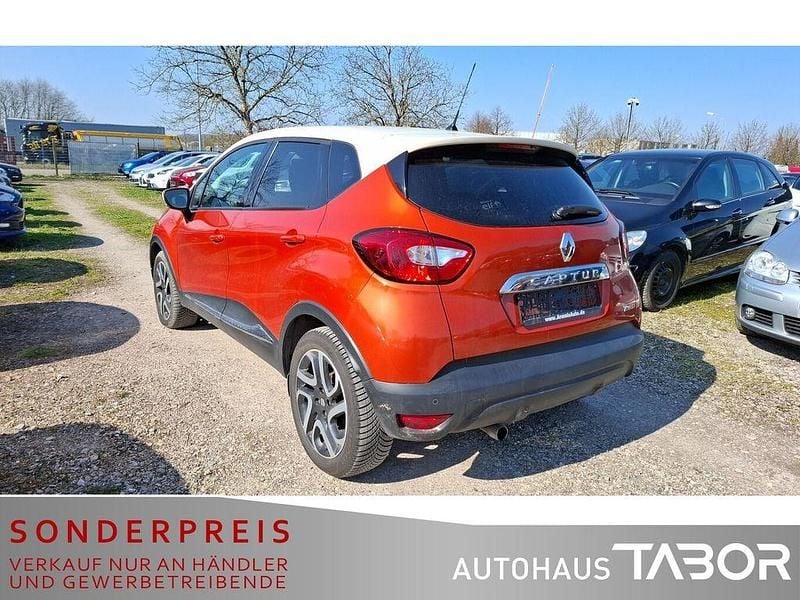 Gebraucht Renault Captur Luxe 90 PS (66 kW) 2014 Orange SUV