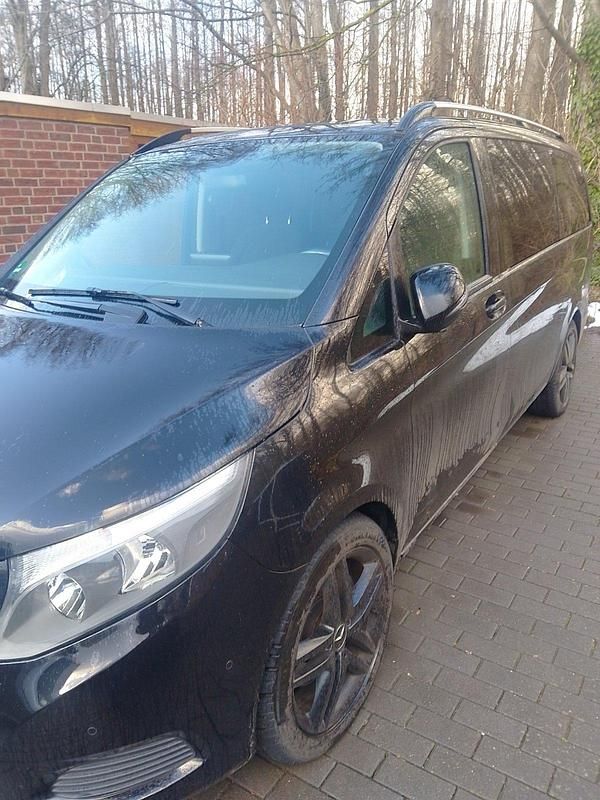 Gebraucht Mercedes V250 190 PS (139 kW) 2016 Schwarz Van / Kleinbus