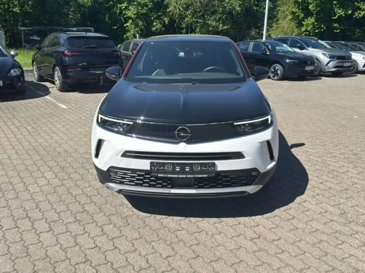 Gebraucht Opel Mokka GS Line 131 PS (96 kW) 2021 Jade weiss/arktis weiss SUV