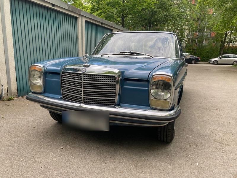 Gebraucht Mercedes W115 60 PS (44 kW) 1972 Blau Limousine